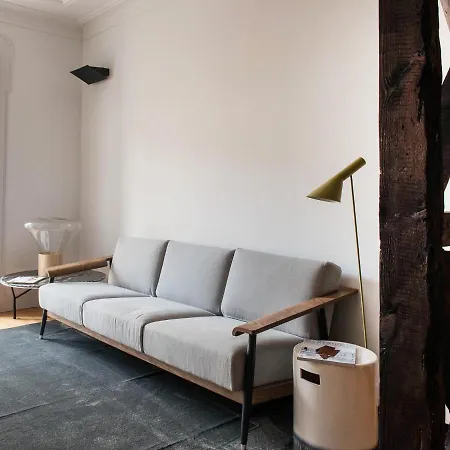 Madalena Orquidea Living