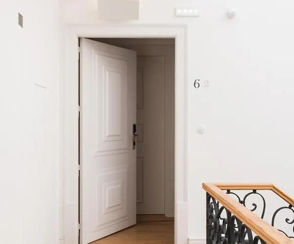 Madalena Orquidea Living